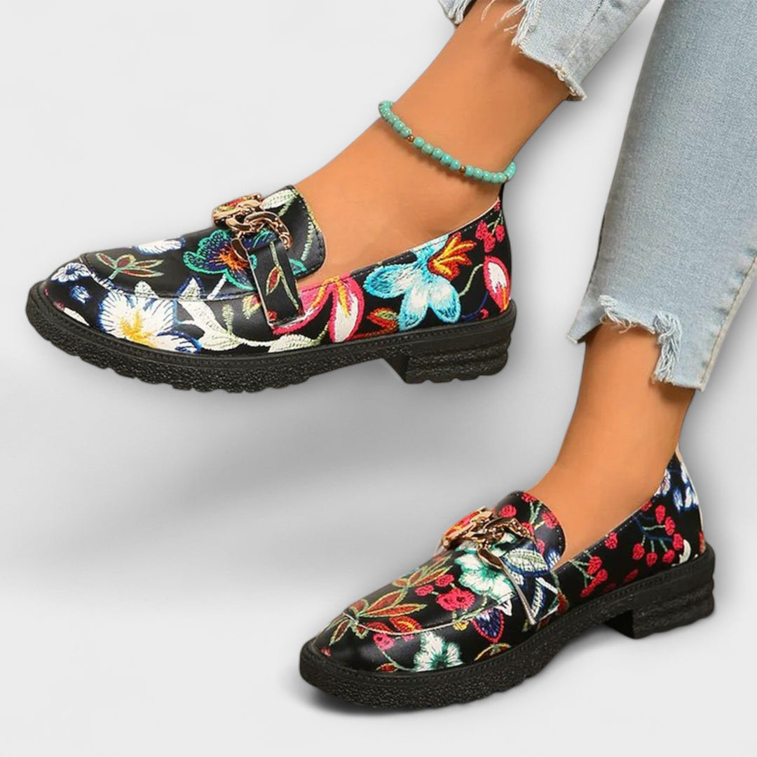Orla – Πολύχρωμες Loafers με Λουλουδάτο Σχέδιο