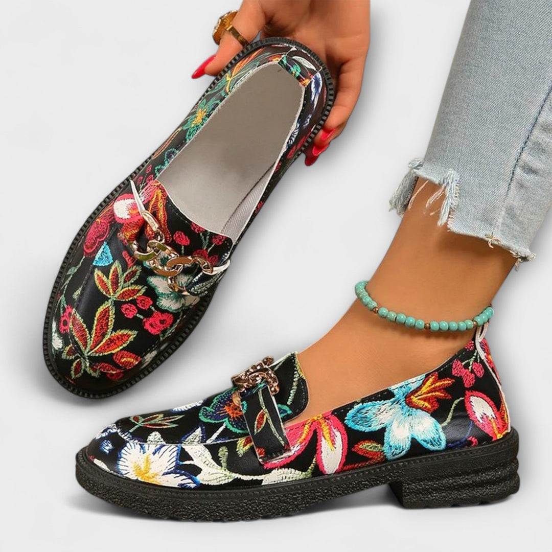 Orla – Πολύχρωμες Loafers με Λουλουδάτο Σχέδιο