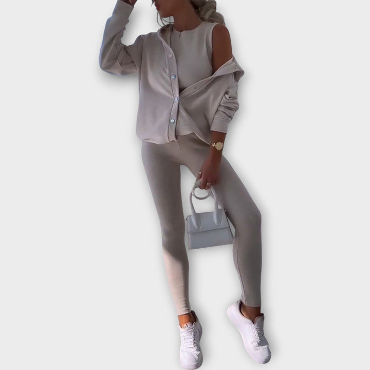 Σετ Loungewear με Μοντέρνα Αισθητική και Χαλαρή Εφαρμογή