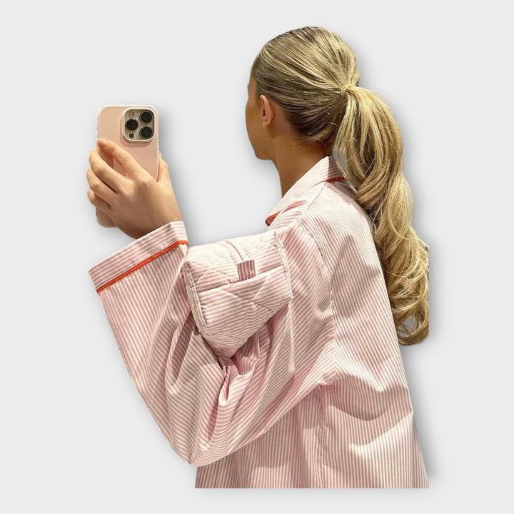 Πιτζάμα με Κομψές Λεπτομέρειες