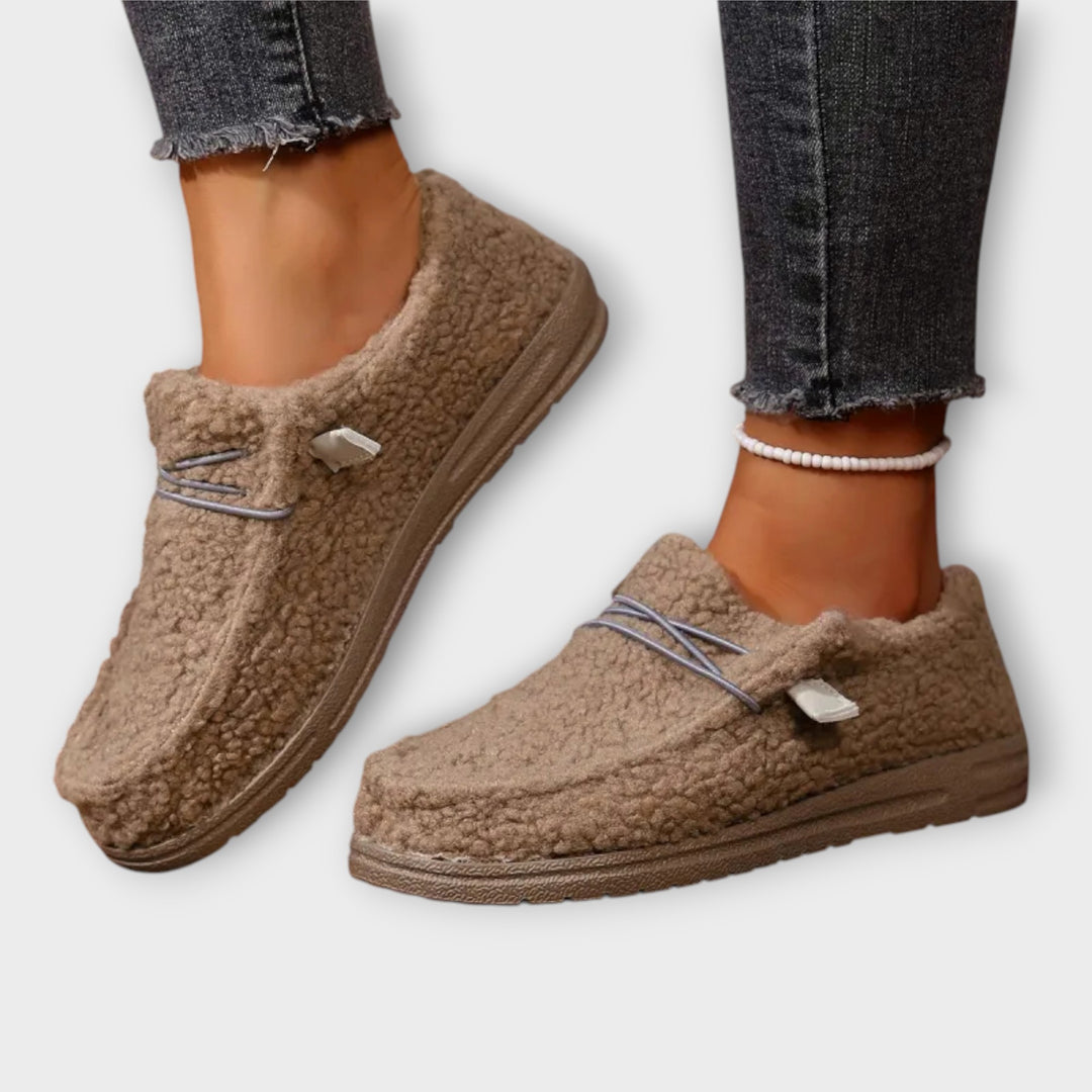 Αφράτα Παπούτσια Σπιτιού με Άνετη Εφαρμογή