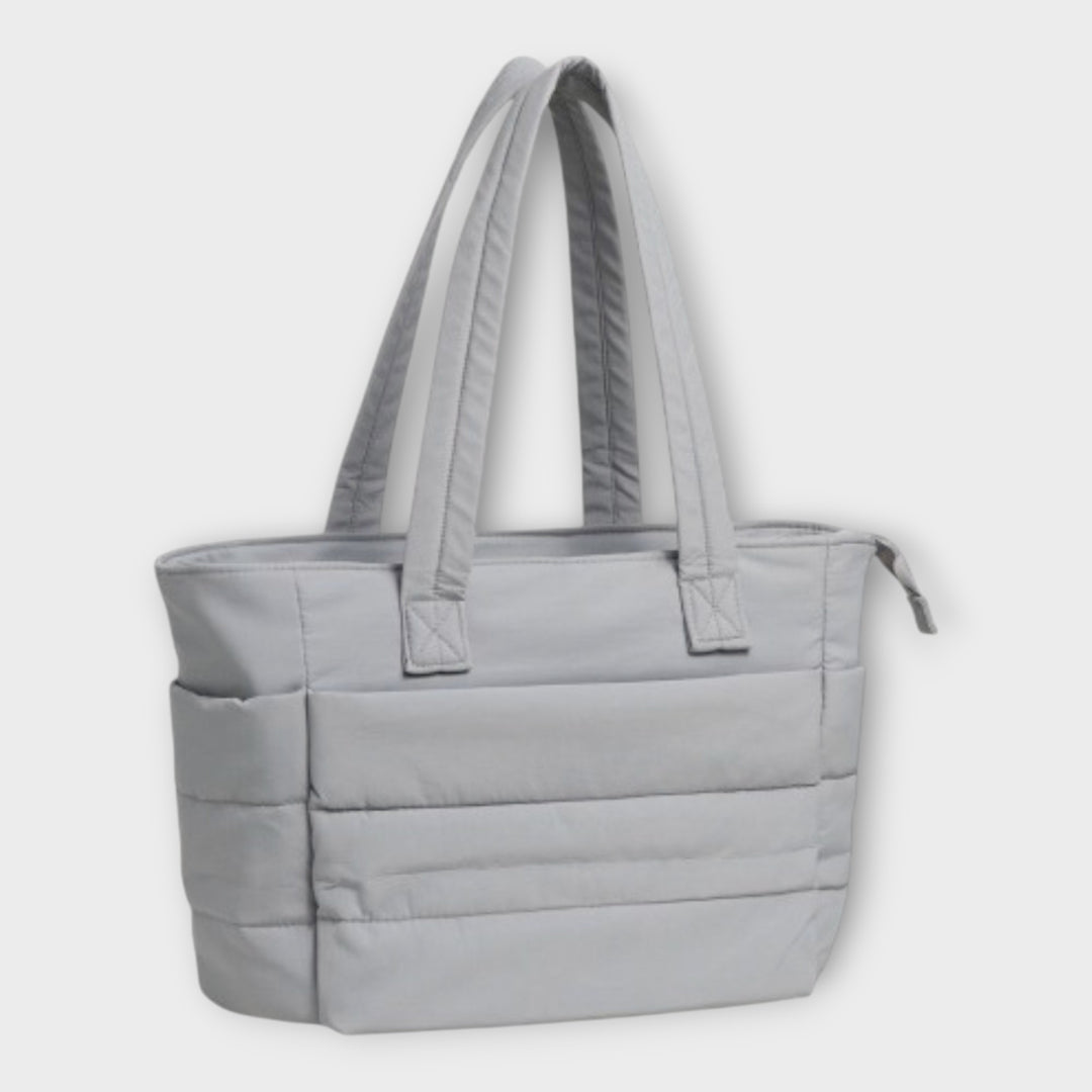 Κομψή Tote Τσάντα με Διαχρονικό Σχεδιασμό