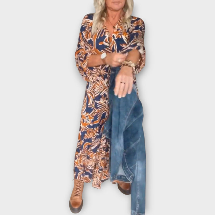 Μακρύ Φόρεμα με Εντυπωσιακό Σχέδιο