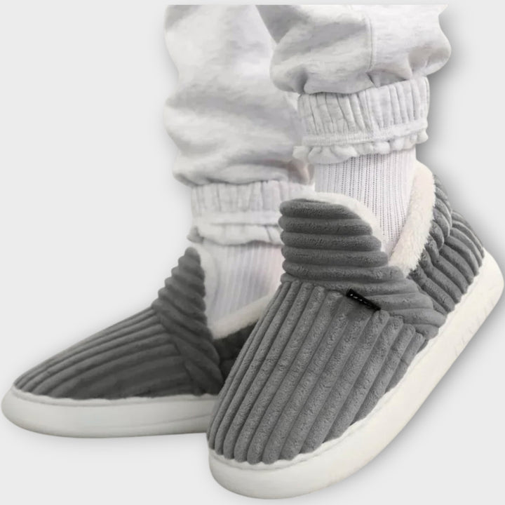 Ορθοπεδικές παντόφλες υπερ-ζεστές