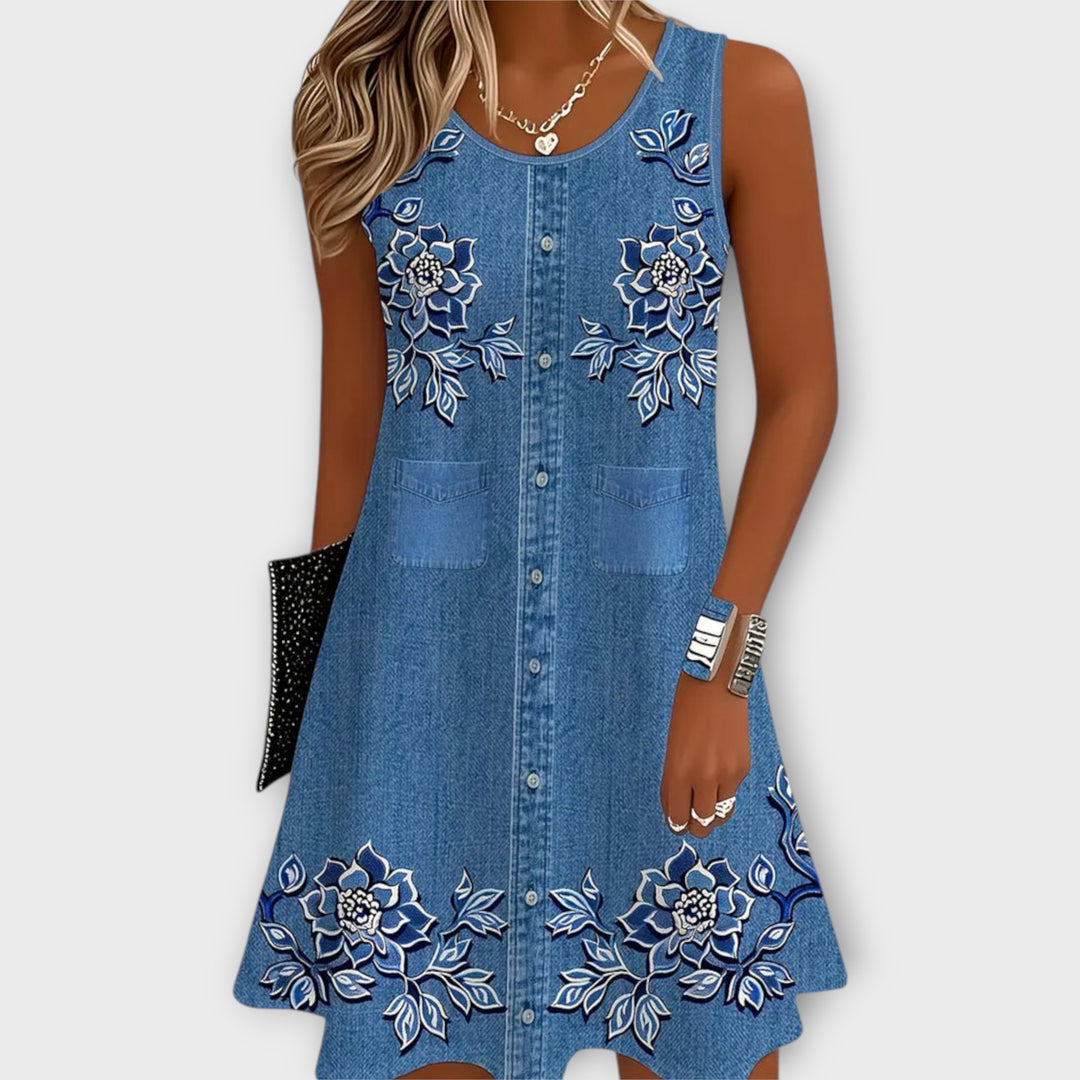 Φόρεμα με Κομψή Γραμμή και Διακριτικές Λεπτομέρειες