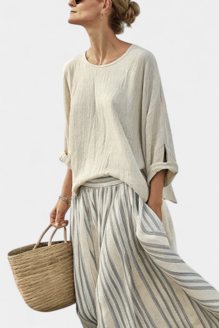 Σύνολο Casual Daisy με Oversize Μπλούζα και Midi Φούστα με Ρίγες από Λινό Μπαμπού για Ένα Κομψό και Άνετο Στυλ