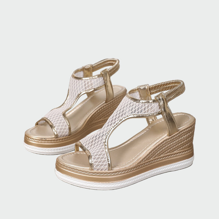Κομψά ορθοπεδικά γυναικεία slip-on σανδάλια με πλατφόρμα