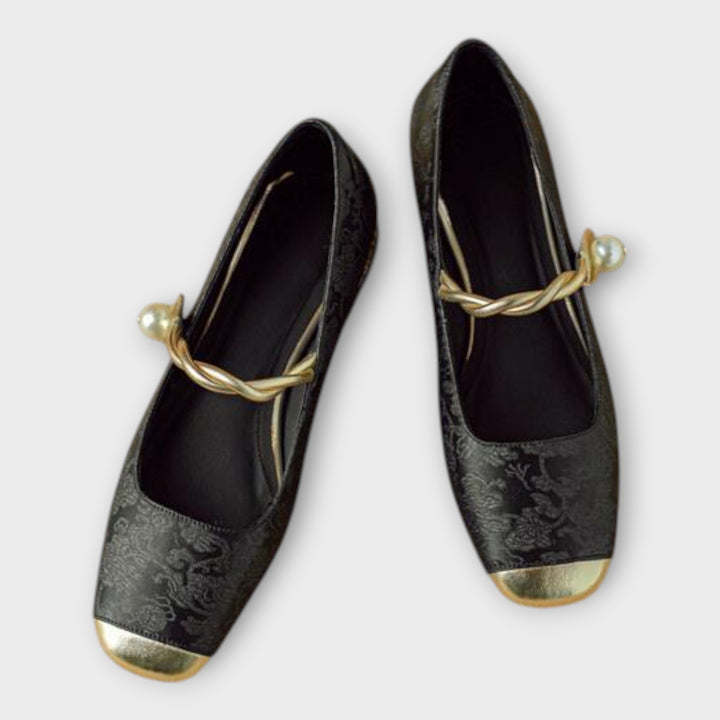 Κομψές Μπαλαρίνες με Εκλεπτυσμένες Λεπτομέρειες