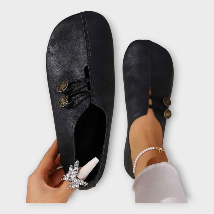 Παπούτσια με Κουμπιά