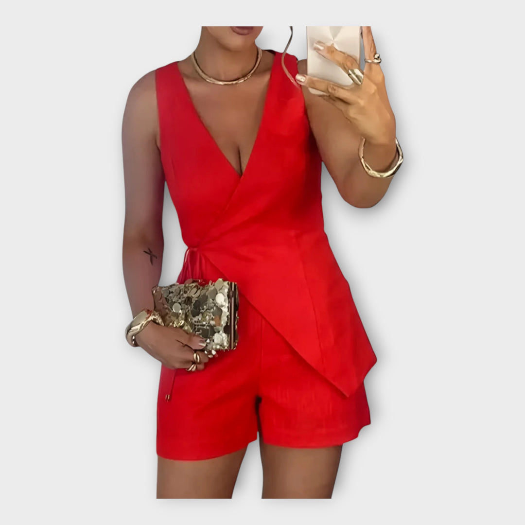 Κομψό Σορτς Σατέν με Σταυρωτό Τοπ