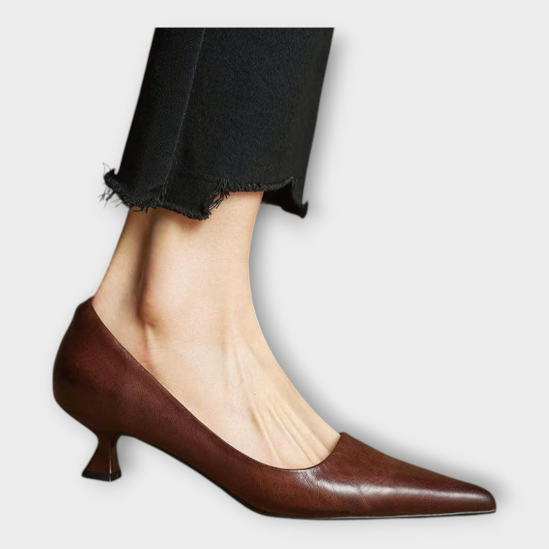 Κομψές Γόβες με Χαμηλό Τακούνι