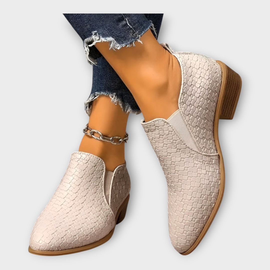 Κομψά Slip-On Παπούτσια με Χαμηλό Τακούνι