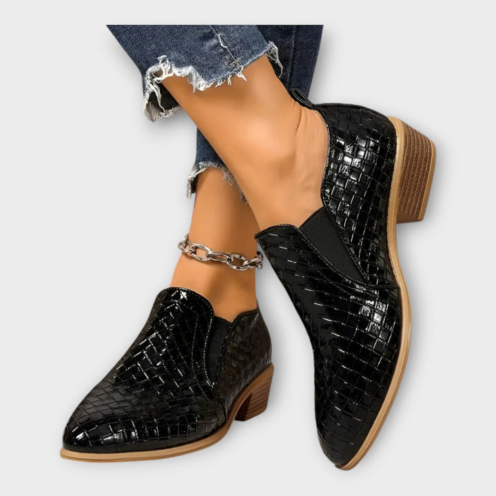 Κομψά Slip-On Παπούτσια με Χαμηλό Τακούνι