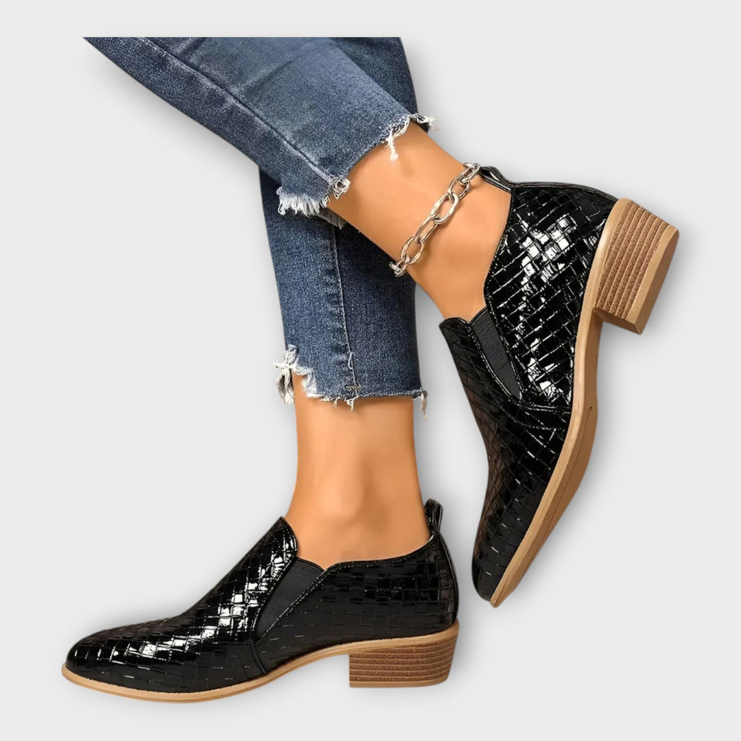 Κομψά Slip-On Παπούτσια με Χαμηλό Τακούνι