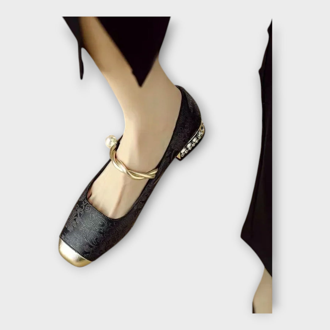 Κομψές Μπαλαρίνες με Εκλεπτυσμένες Λεπτομέρειες