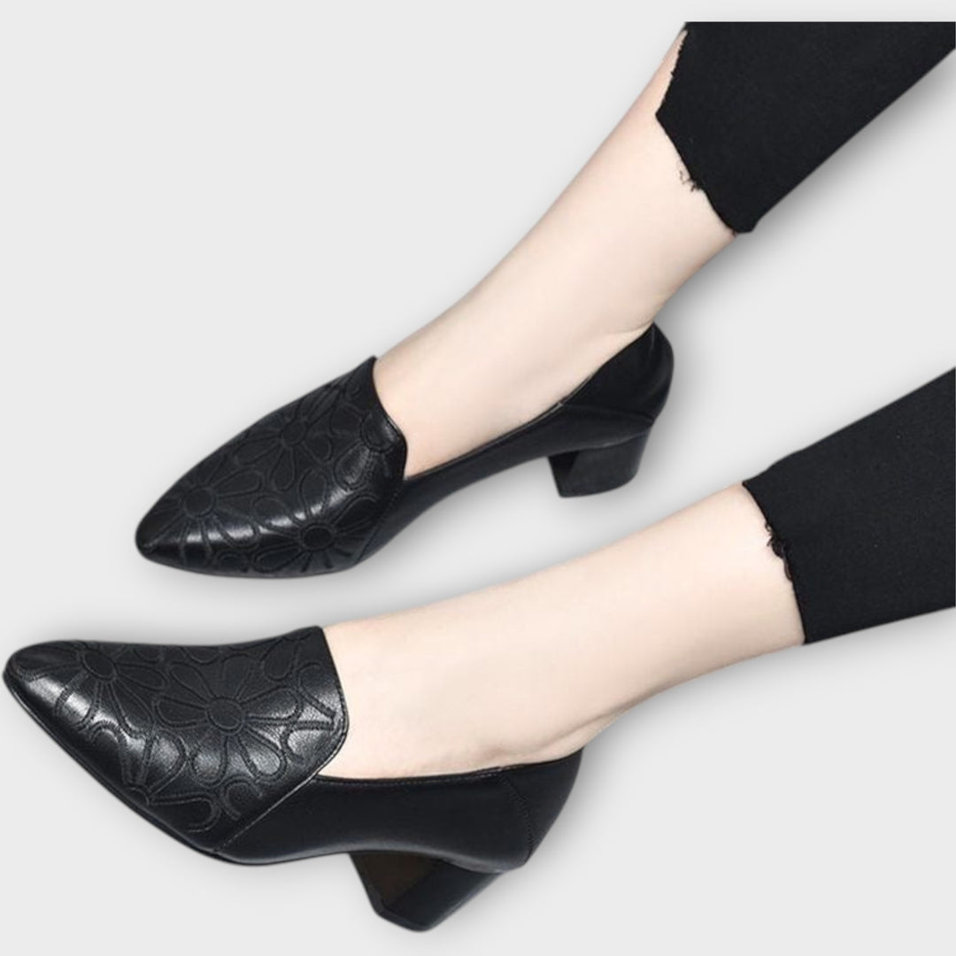 Γόβες με Σχέδιο Ανάγλυφο