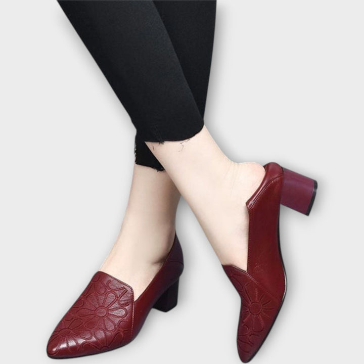 Γόβες με Σχέδιο Ανάγλυφο