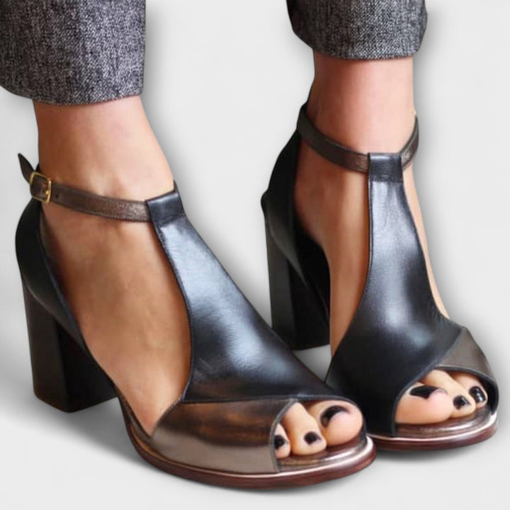 Γυναικεία Δερμάτινα Πέδιλα με Τακούνι