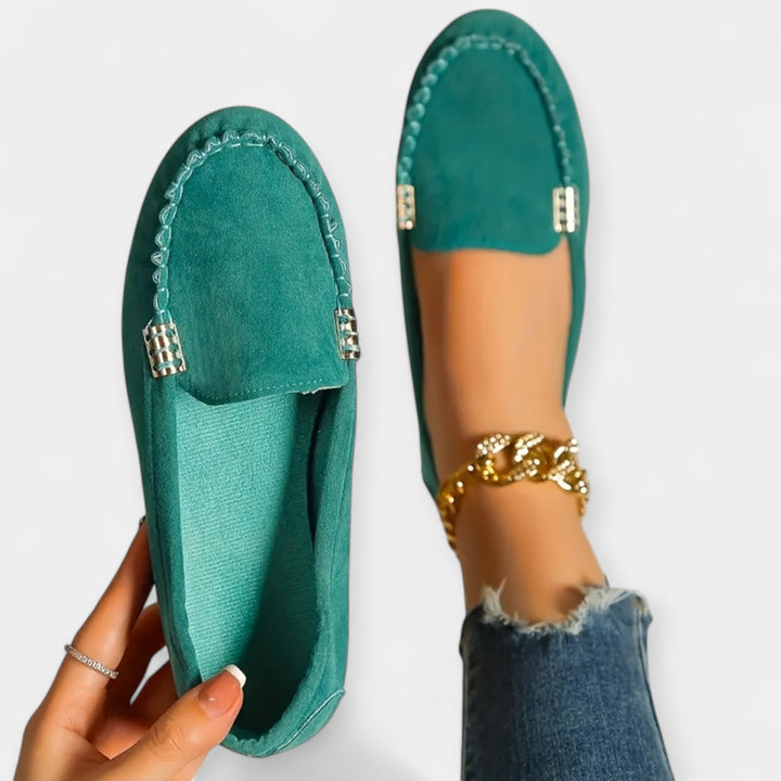 Loafers με Μεταλλικά Στοιχεία