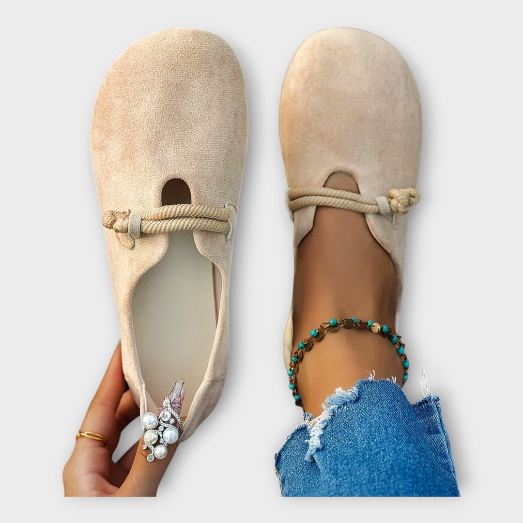 Άνετα παπούτσια με minimal σχεδιασμό