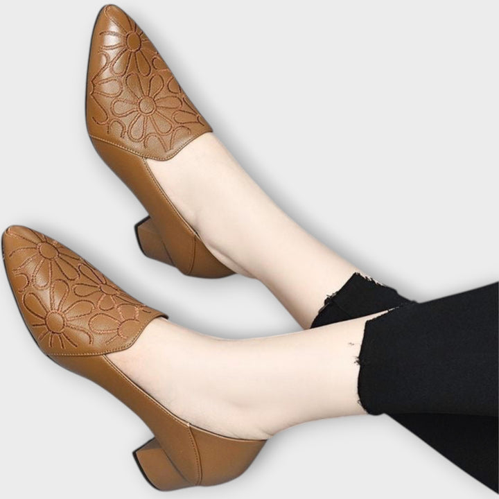 Γόβες με Σχέδιο Ανάγλυφο