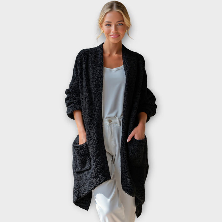 Σετ Loungewear με Μοντέρνες Λεπτομέρειες και Άνετη Εφαρμογή