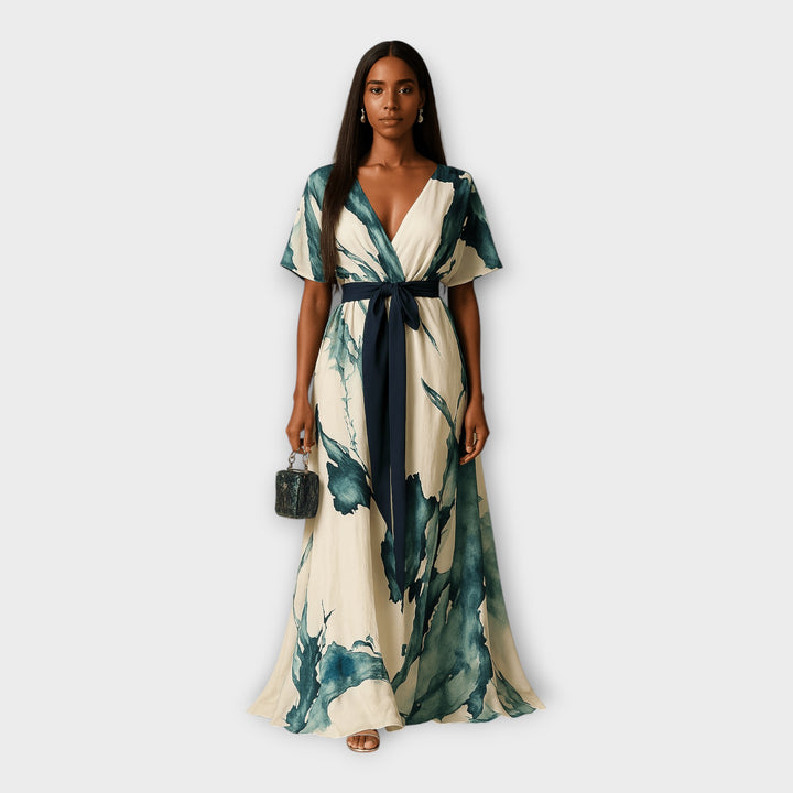 Μακρύ φόρεμα με ζώνη και αέρινη γραμμή