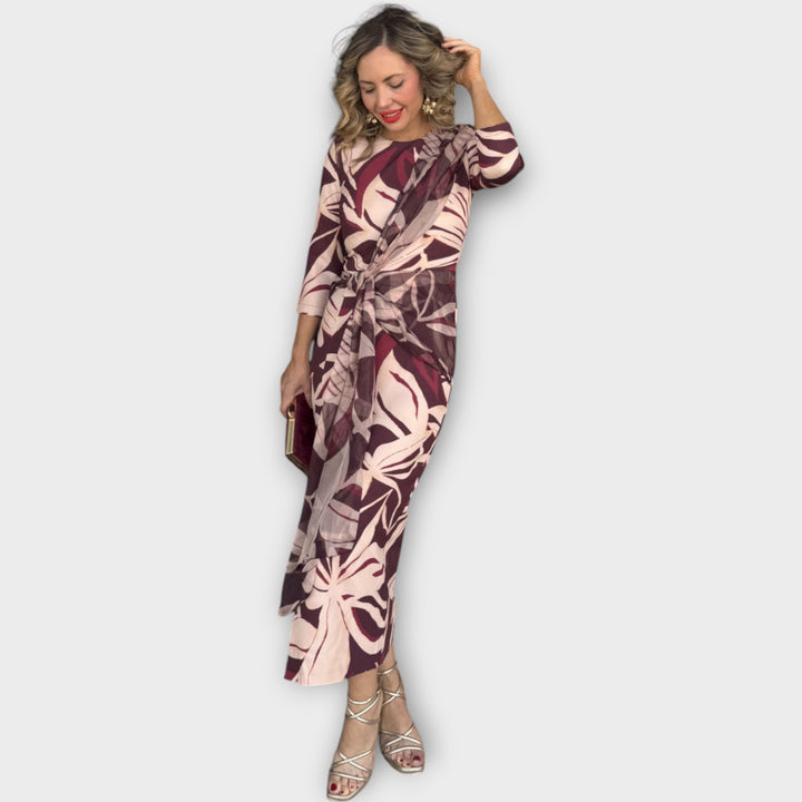 Φόρεμα με Κομψή Γραμμή και Διαχρονικό Στυλ